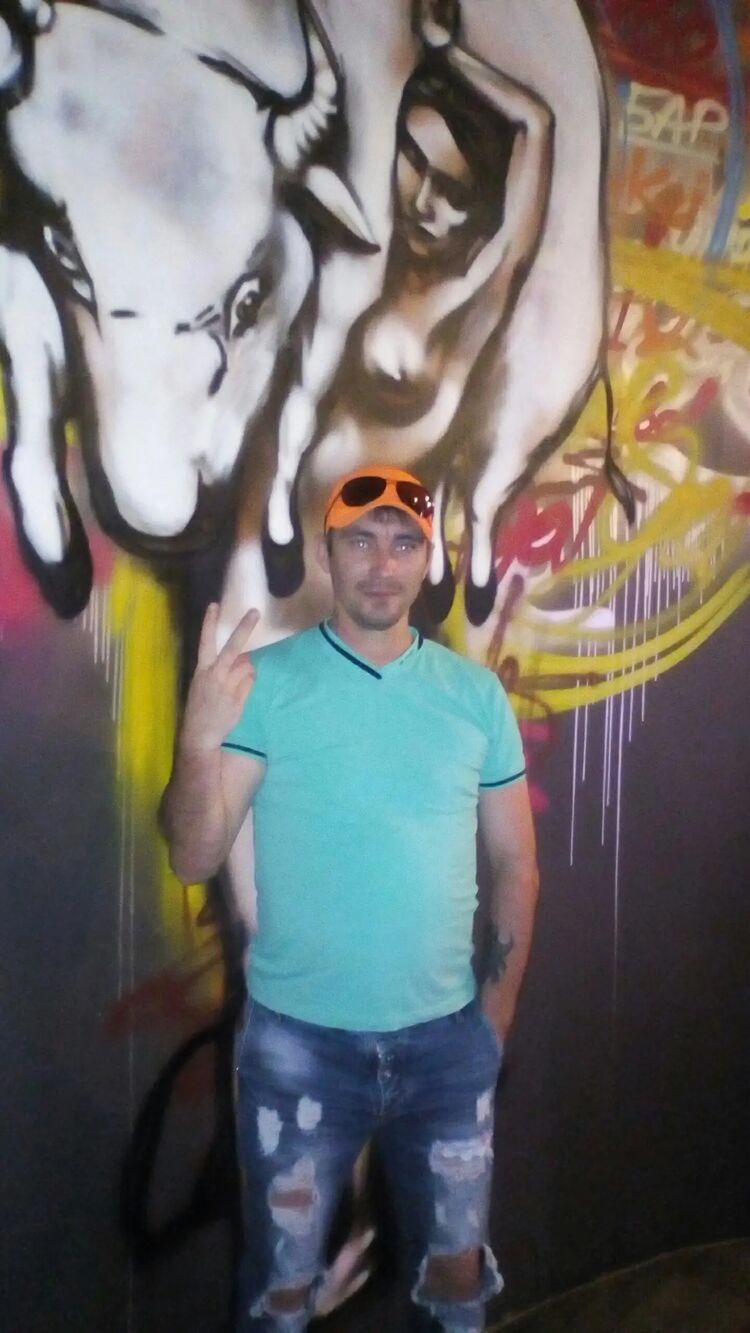  44109285  , 40 ,    