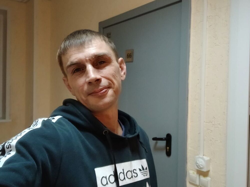  46032275  , 36 ,    