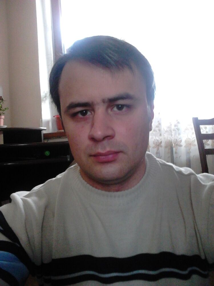  ,   Vasea, 41 ,  
