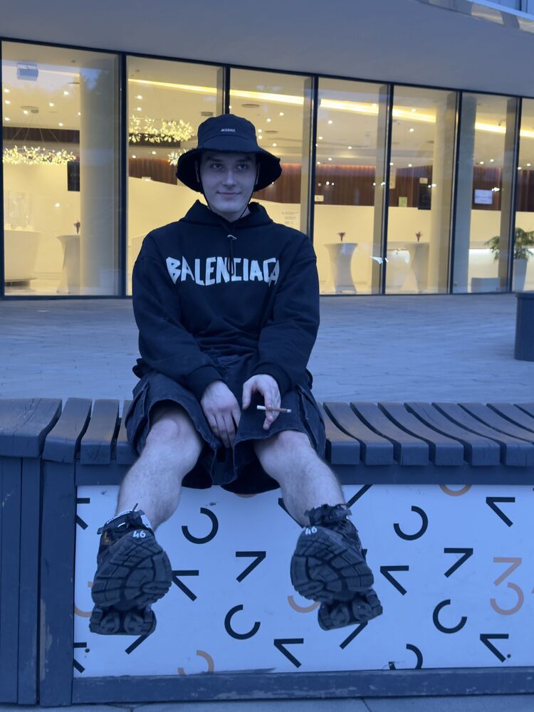 ���� 43302325 ����� ���������, 21 ���, ���� ���������� � ������