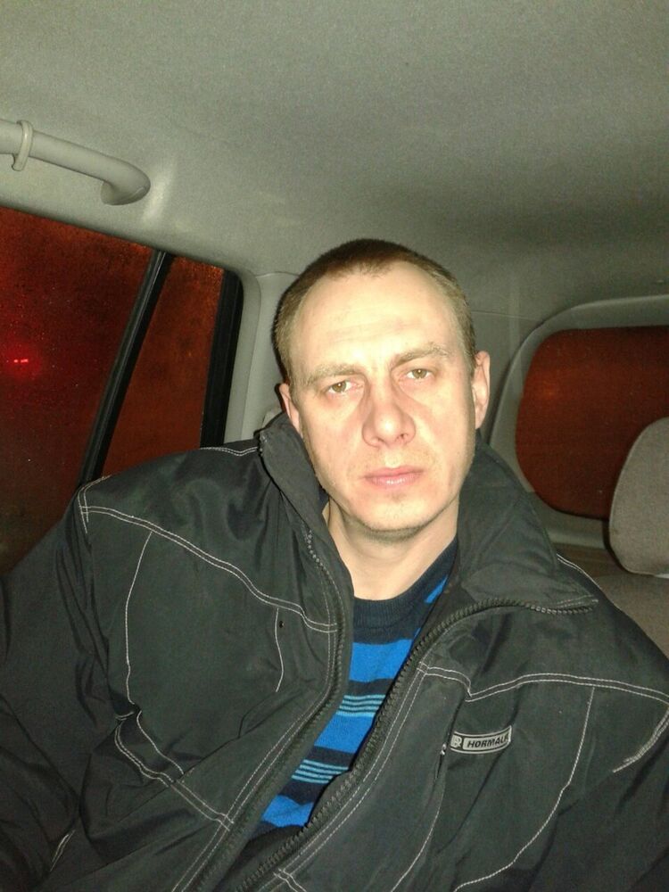  16153625  Igor, 49 ,    