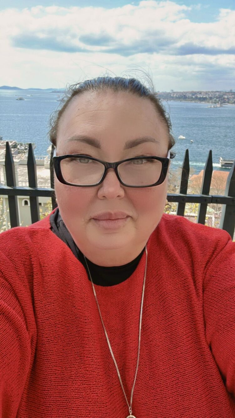  54248205  Elena, 46 ,    Ortakoy