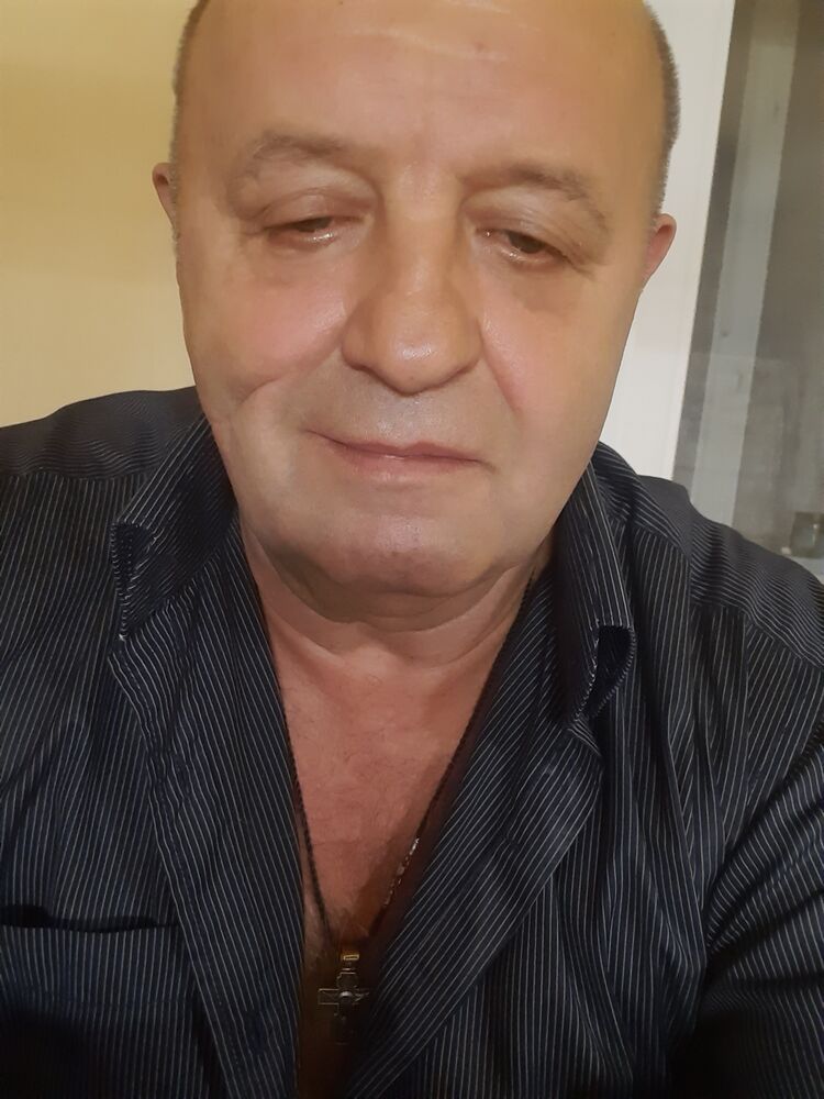  49300435  , 62 ,    