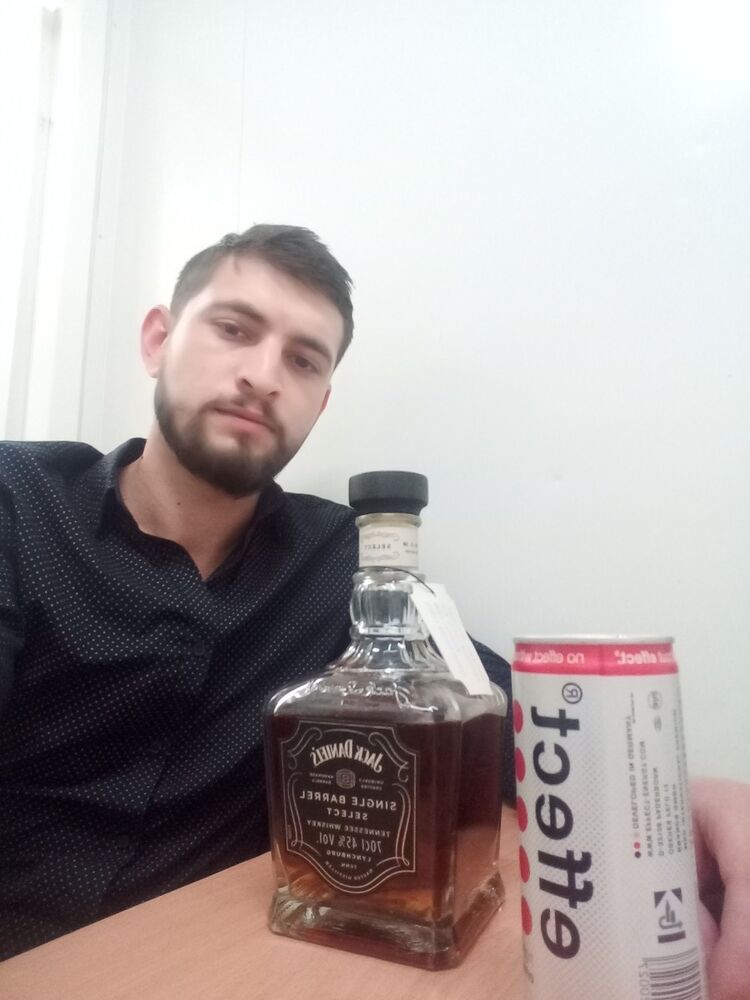  ,   Maks, 32 ,   ,   , c 
