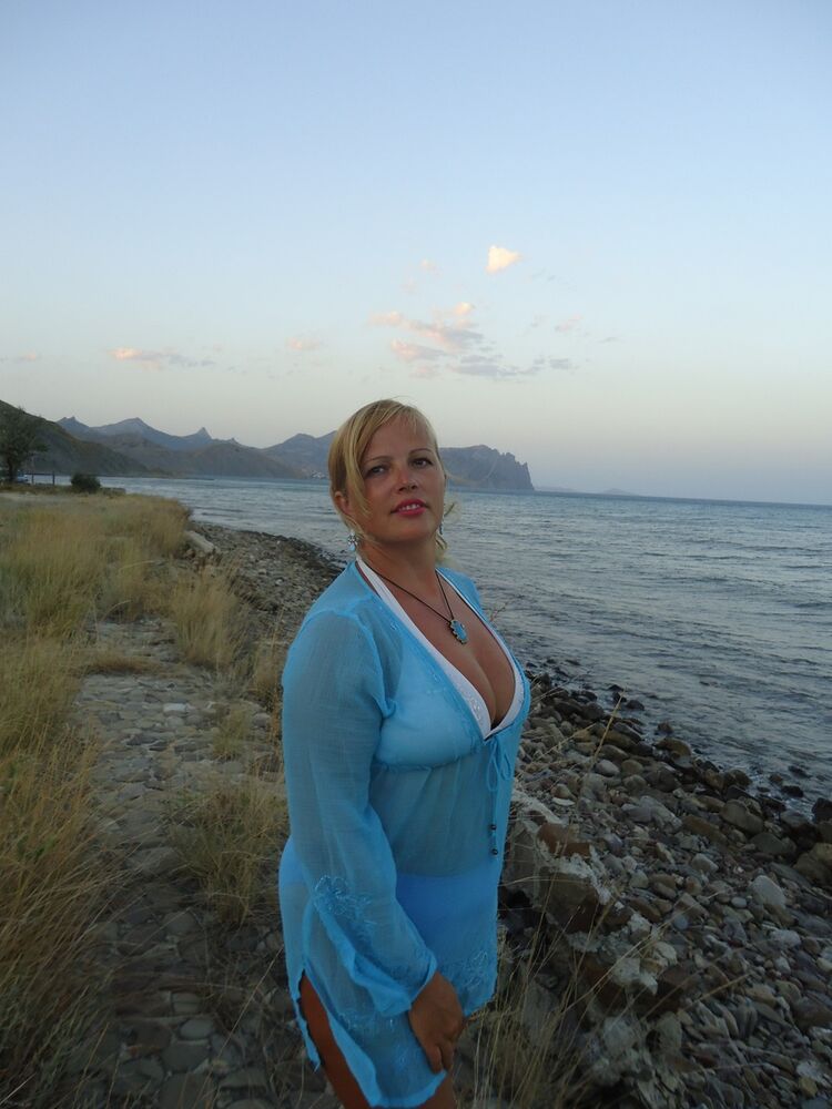  ,   Ame, 46 ,     , c 