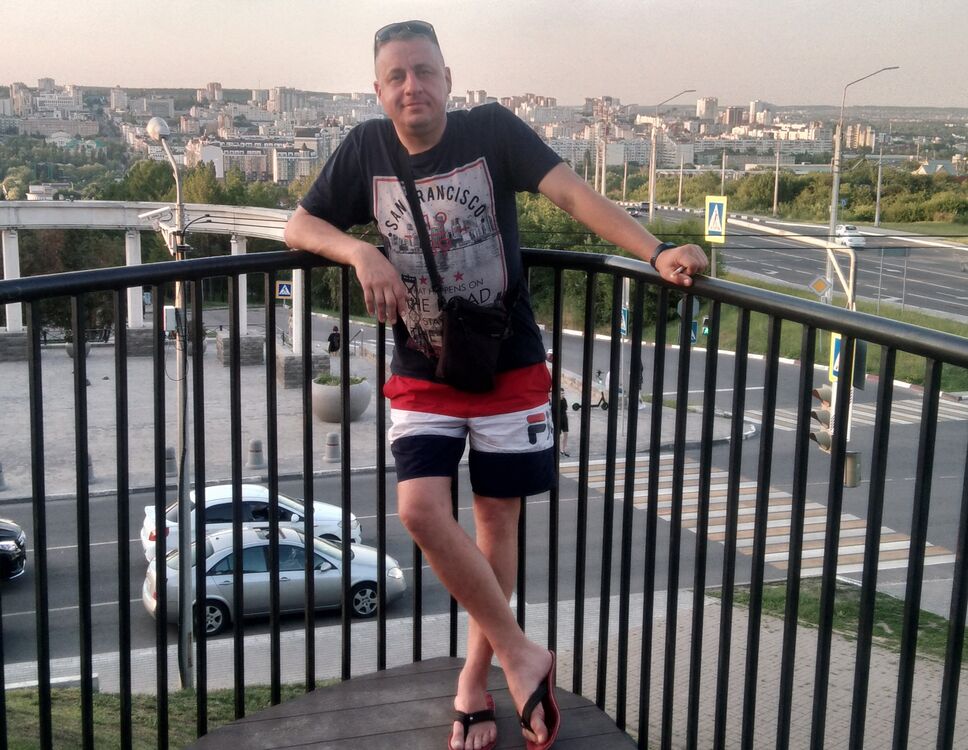  ,   Nikolas, 38 ,   ,   