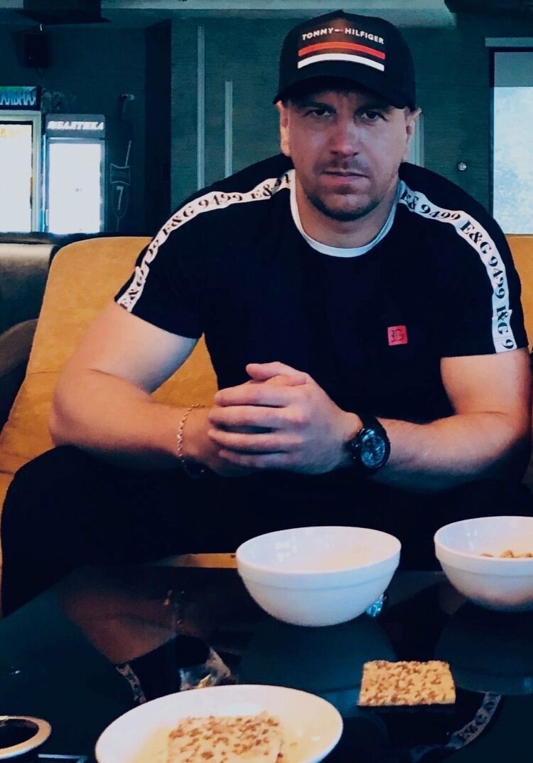  29006985  Dmitry, 35 ,    