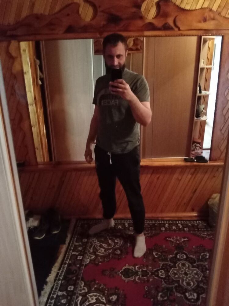  26744345  KENT, 32 ,    