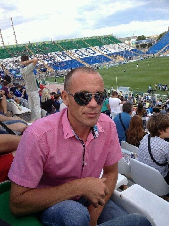  ,   Dima, 45 ,   