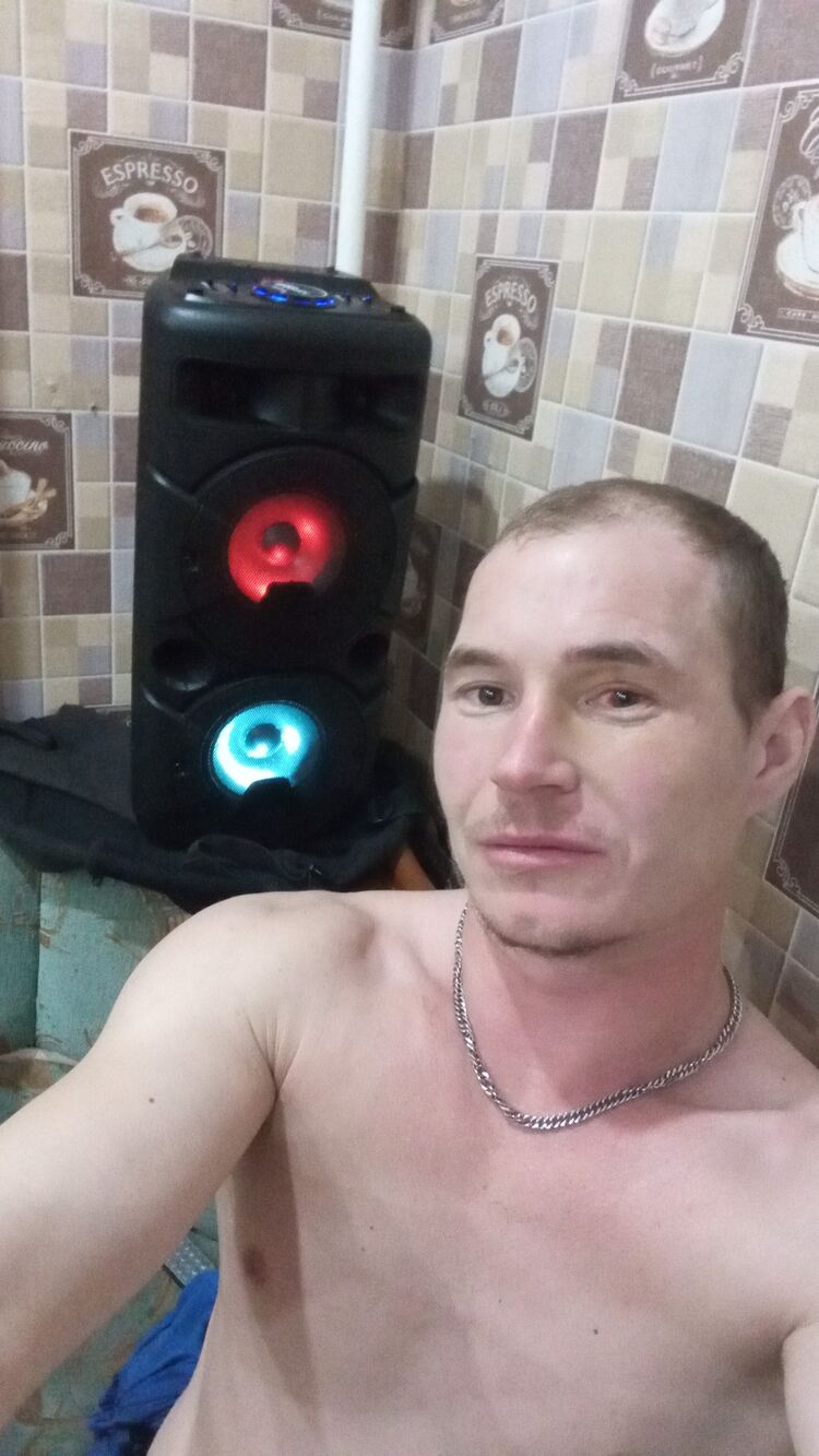  40034415  , 31 ,    