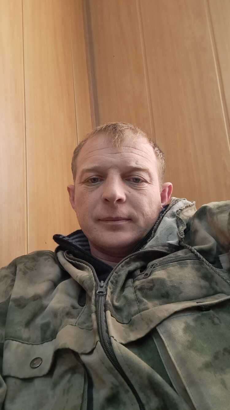  43343485  , 39 ,    