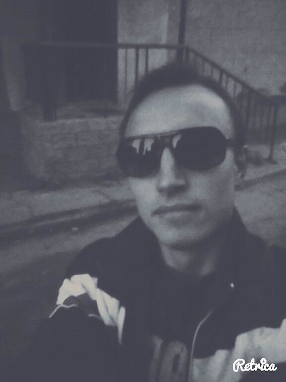  7595285  Mihai, 26 ,    