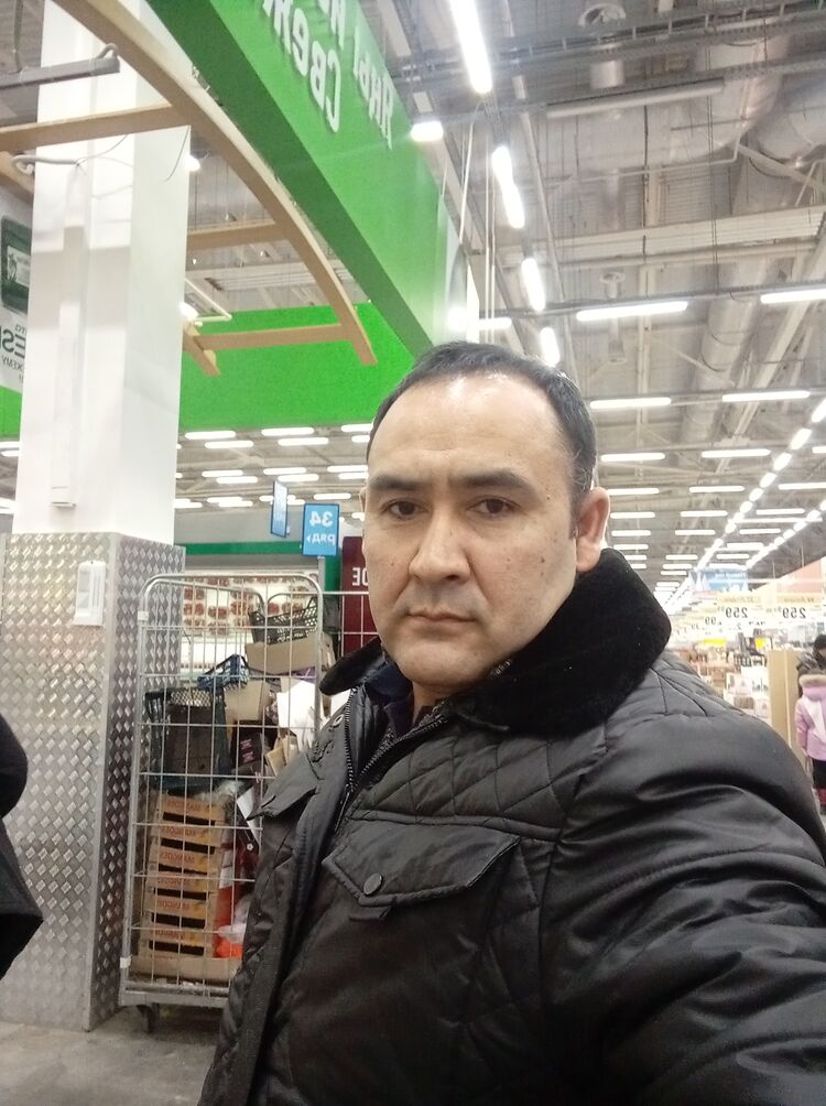  54005255  Gayrat, 40 ,     