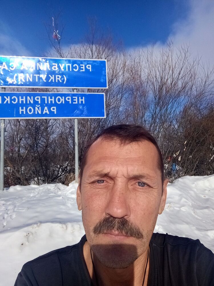  47624725  , 54 ,     