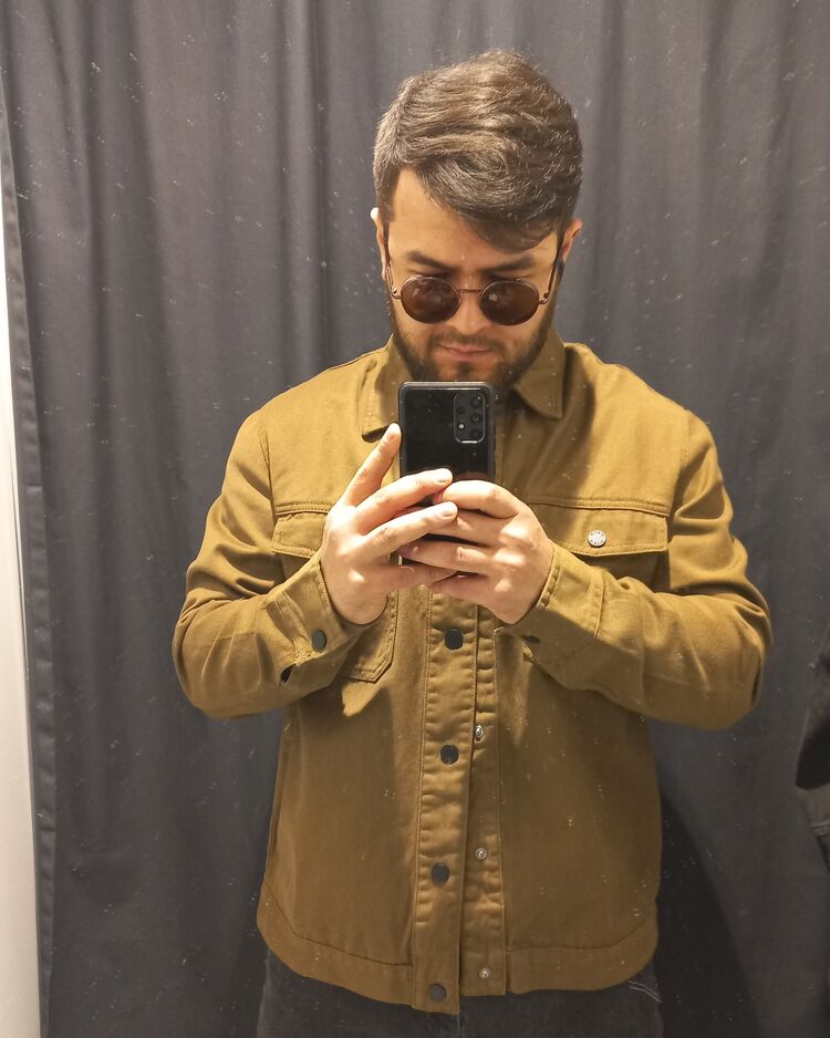  27422775  Serdar, 30 ,    -