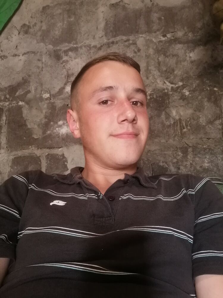  49700175  , 20 ,    