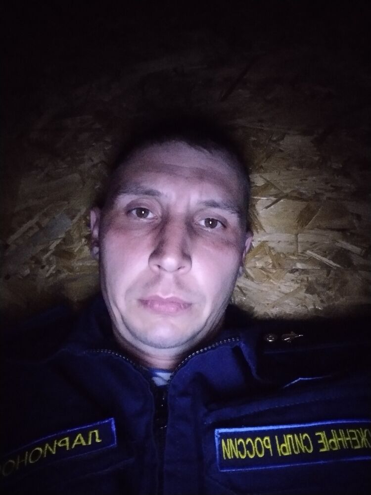  45030615  , 38 ,    