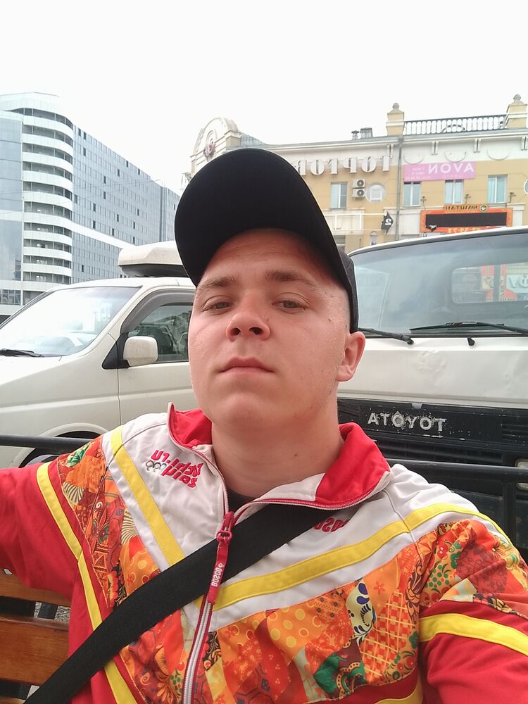  ,   Sergei, 20 ,   ,   , c , 