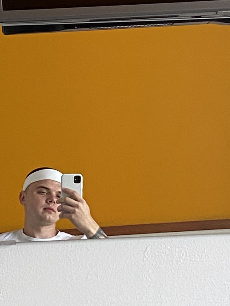  35161695  , 22 ,    