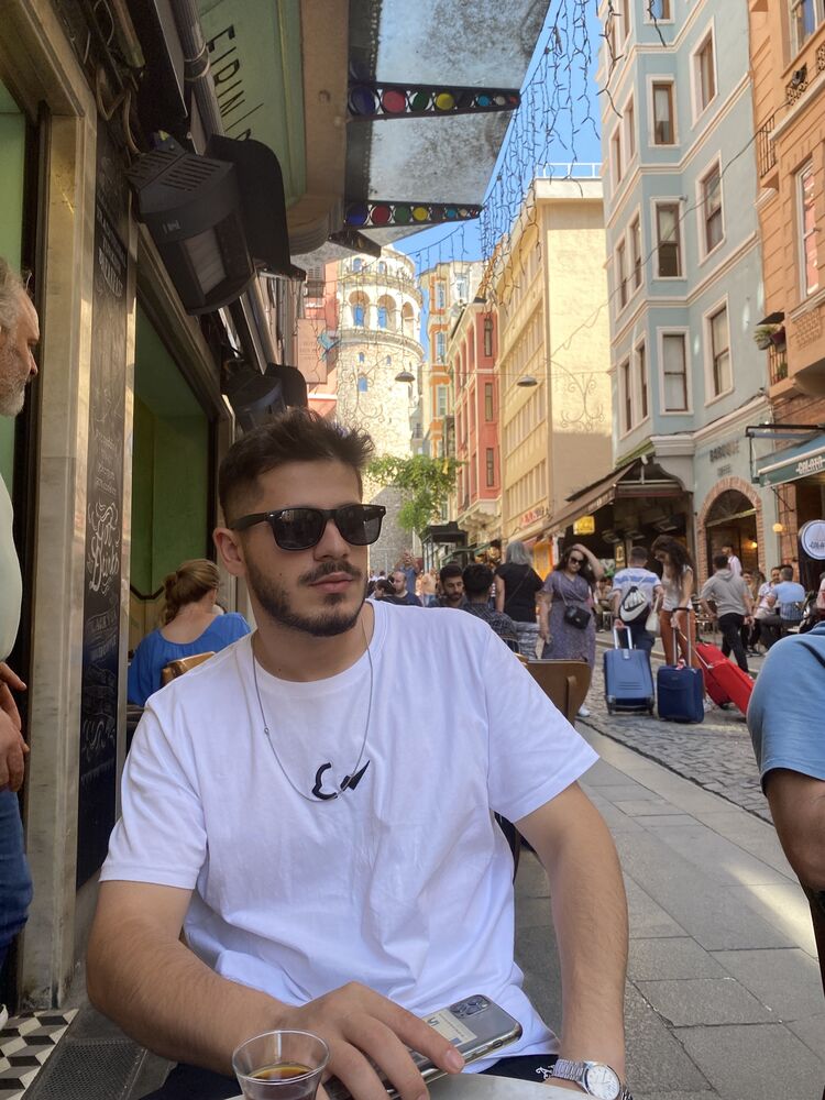  ,   Kaan, 27 ,   ,   