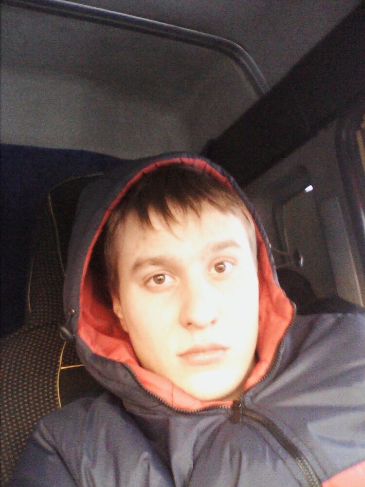  -,   , 32 ,   