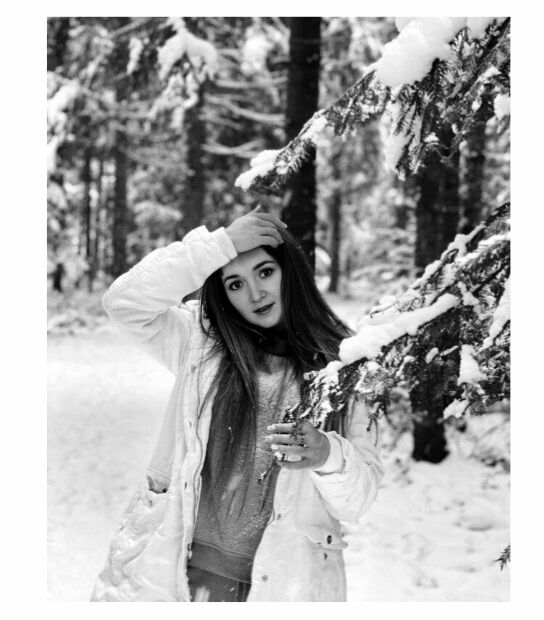  54185225  Risha, 36 ,    