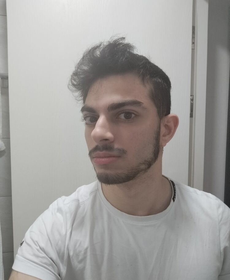  47683255  , 22 ,    