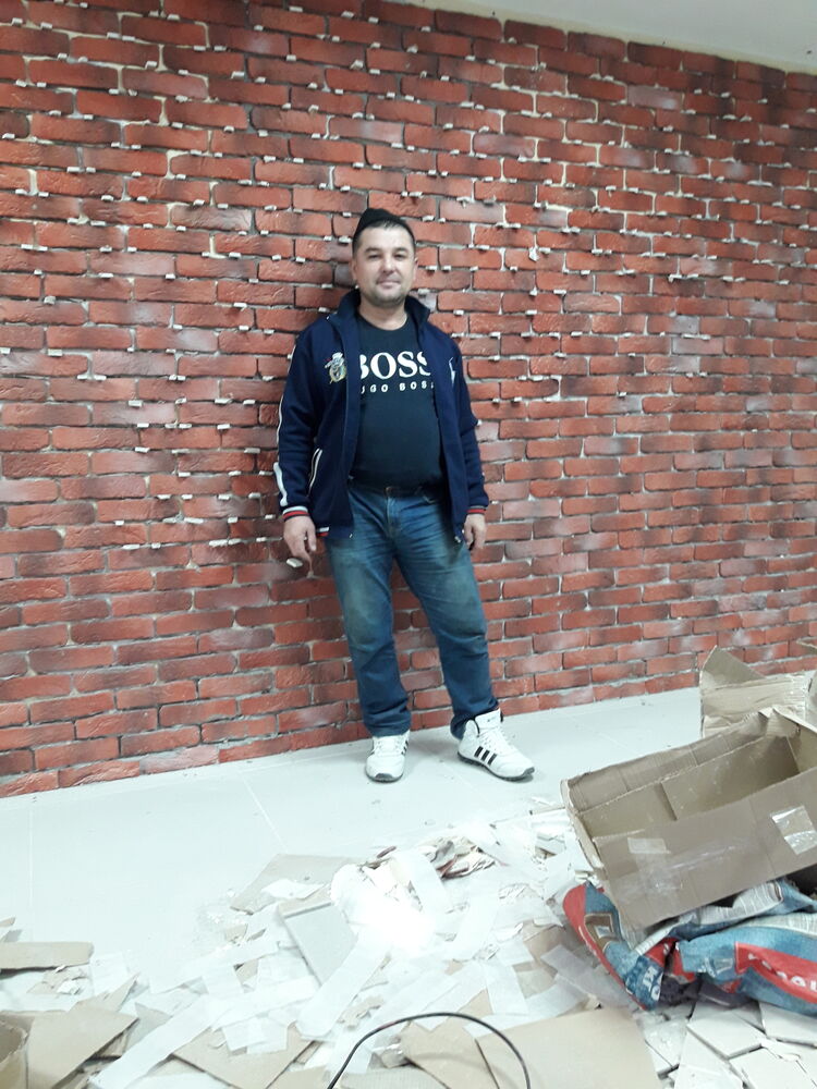  ,   Ergash, 49 ,   ,   