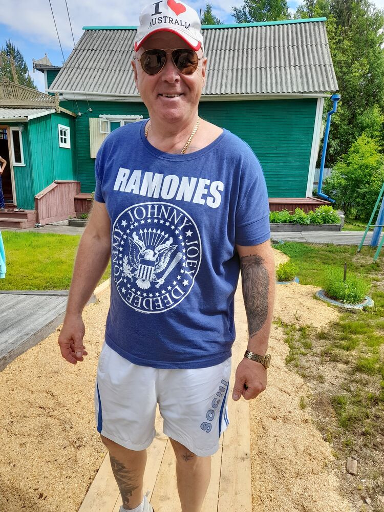  ,   Vyacheslav, 49 ,   ,   , c 