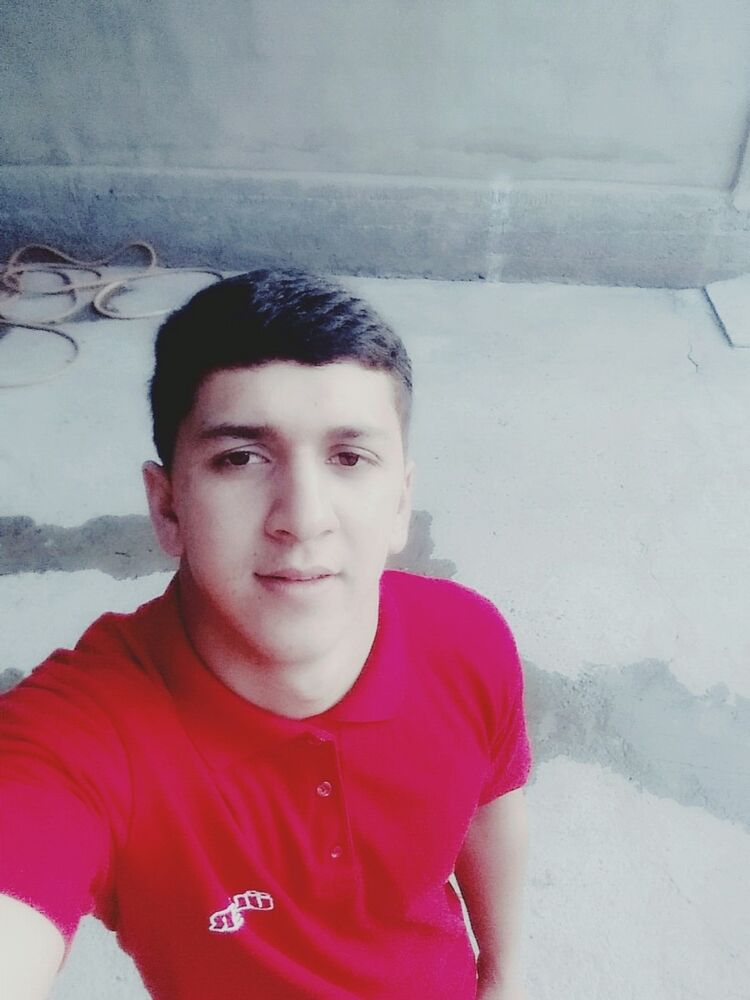  15187885  Farik, 28 ,    
