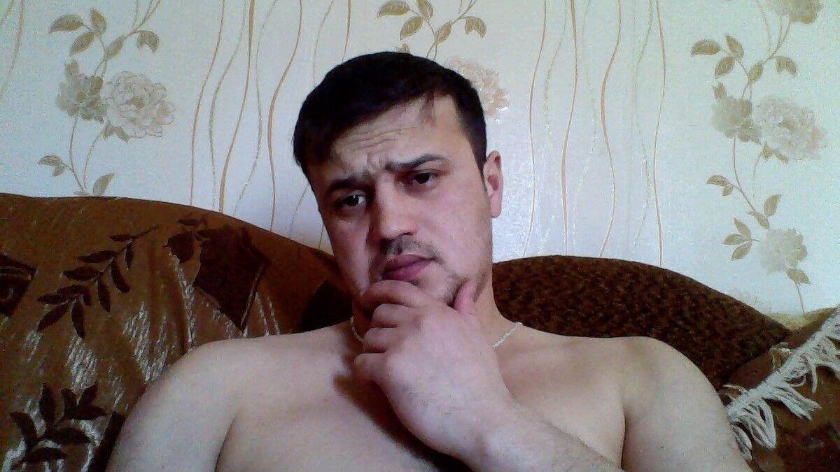  6825275  Umar, 36 ,    