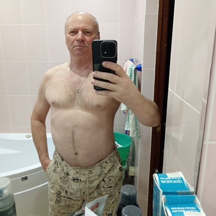  47145245  , 61 ,    