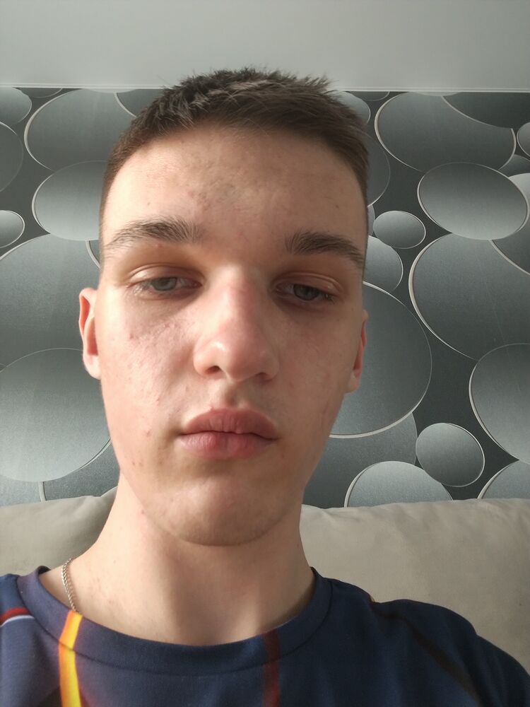  42551715  , 19 ,    