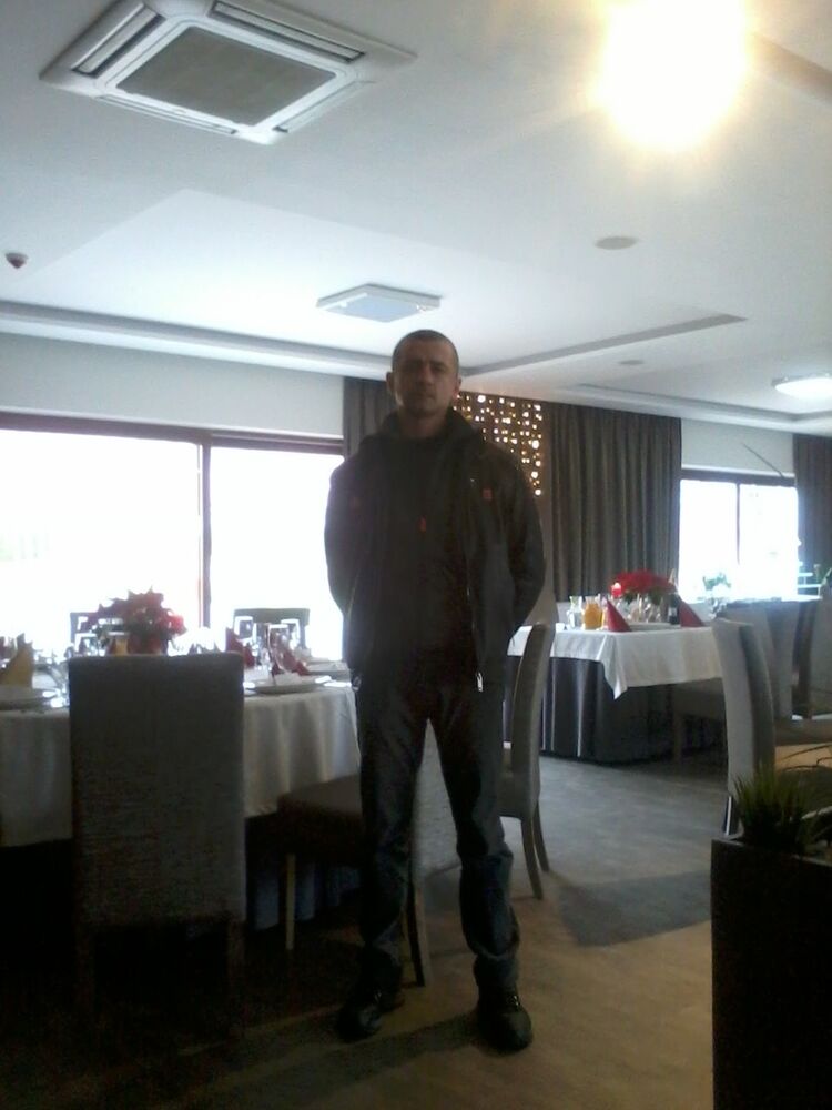  -,   Roma, 44 ,   ,   , c 