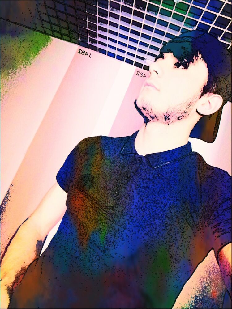  19882355  Dima, 26 ,    