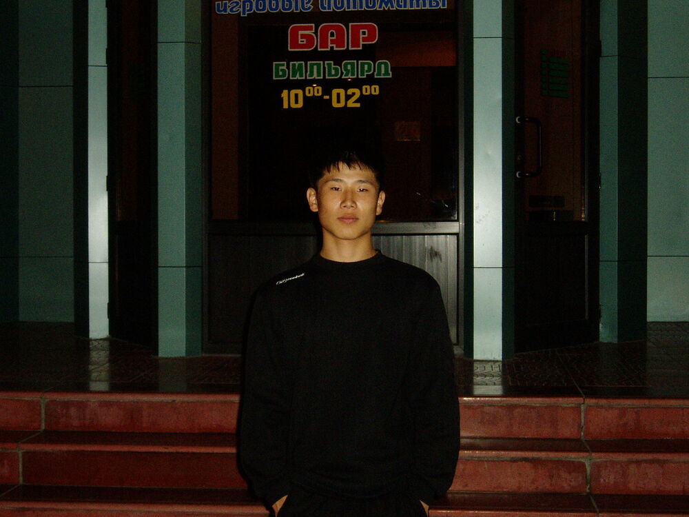 4012245  Nikolai, 38 ,    