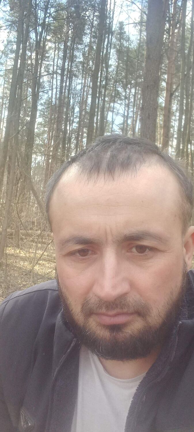  44922755  , 37 ,    