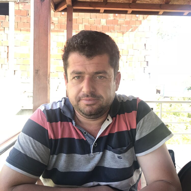  35292275  Emin, 42 ,    