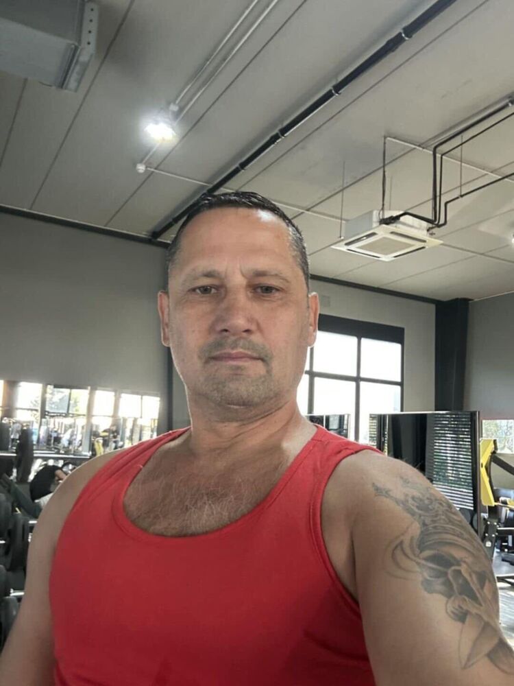  Bad Kreuznach,   Tomasz, 51 ,   , c , 