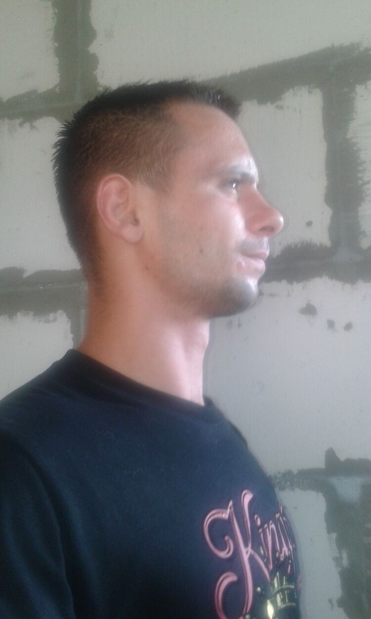  23411635  , 32 ,     