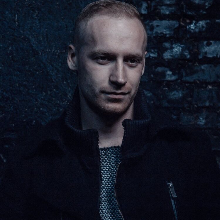  ,   Paul, 35 ,   ,   , c 