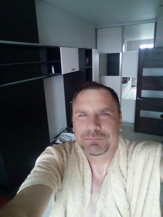  50643875  , 49 ,    