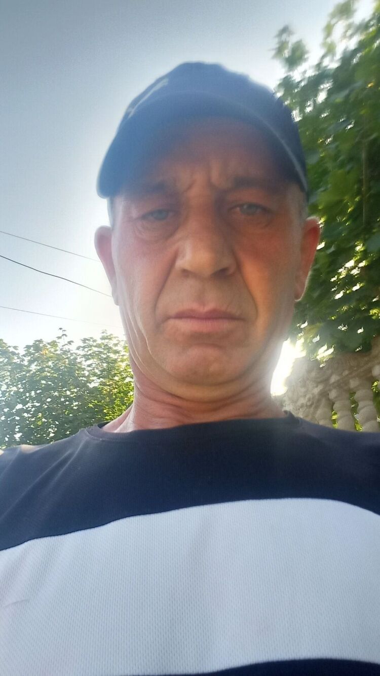  52825745  Bictor, 50 ,    