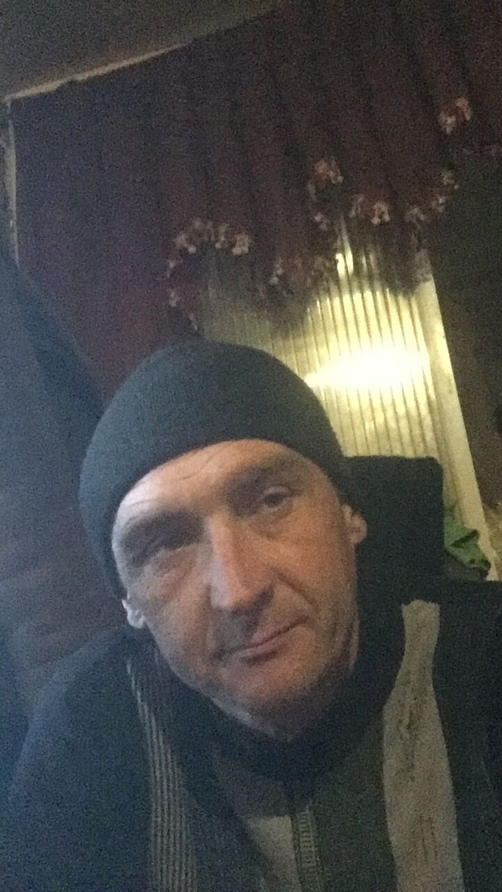  23043725  , 42 ,    