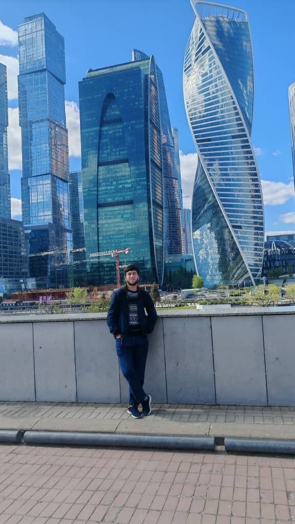  53998925  Ibratbek, 25 ,    