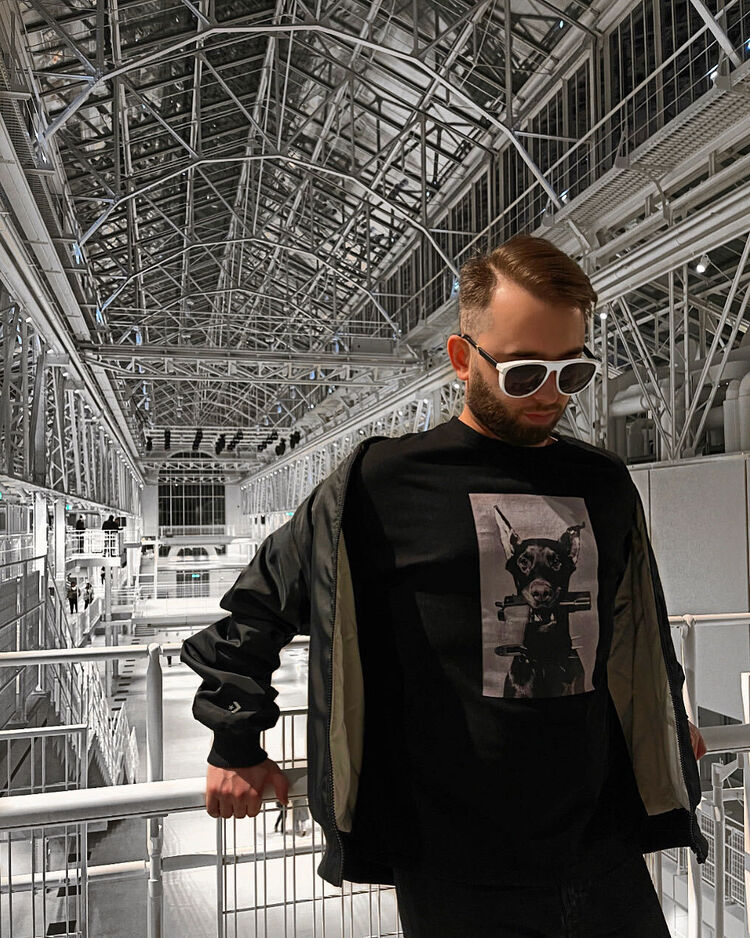  ,   Artyom, 31 ,   ,   , 