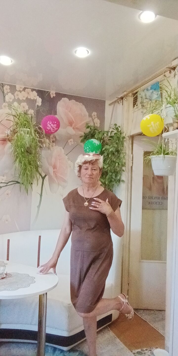  ,   Karamelka, 59 ,     , c , 