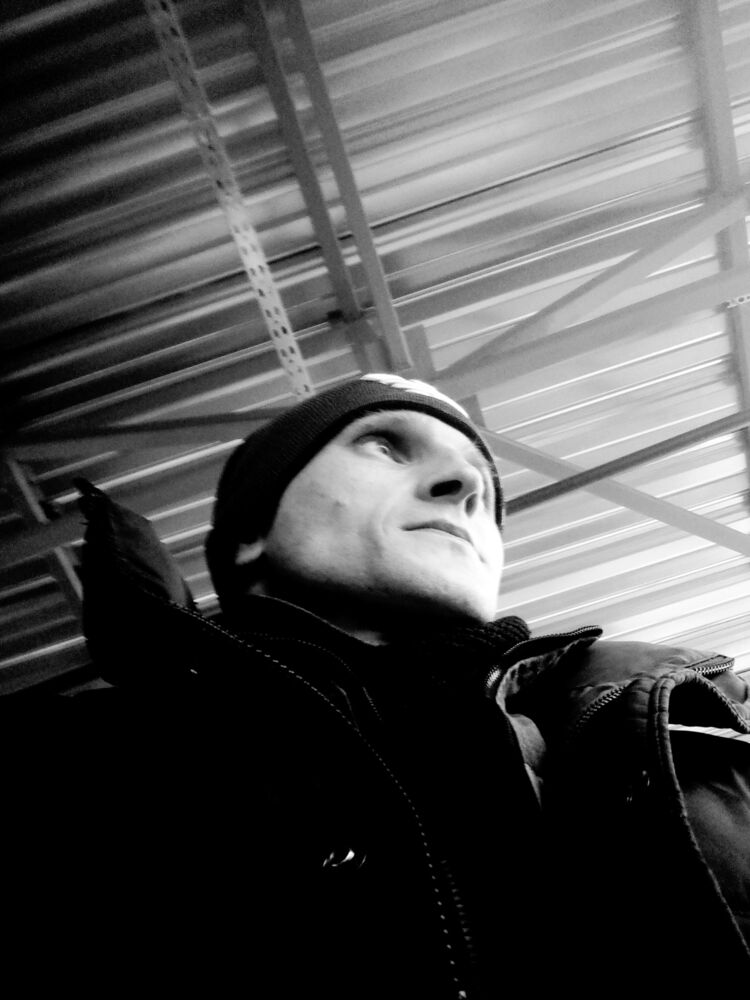 ���� 24230145 ������� ����, 33 ����, ���� ���������� � �����