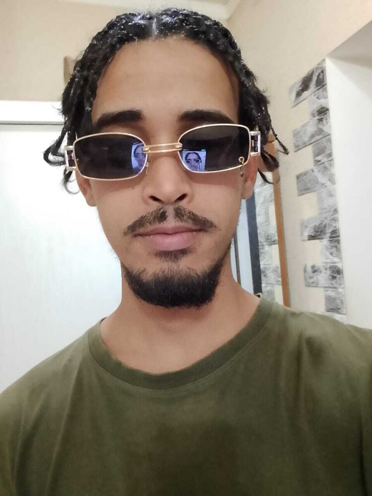  53524785  Ariel, 29 ,    