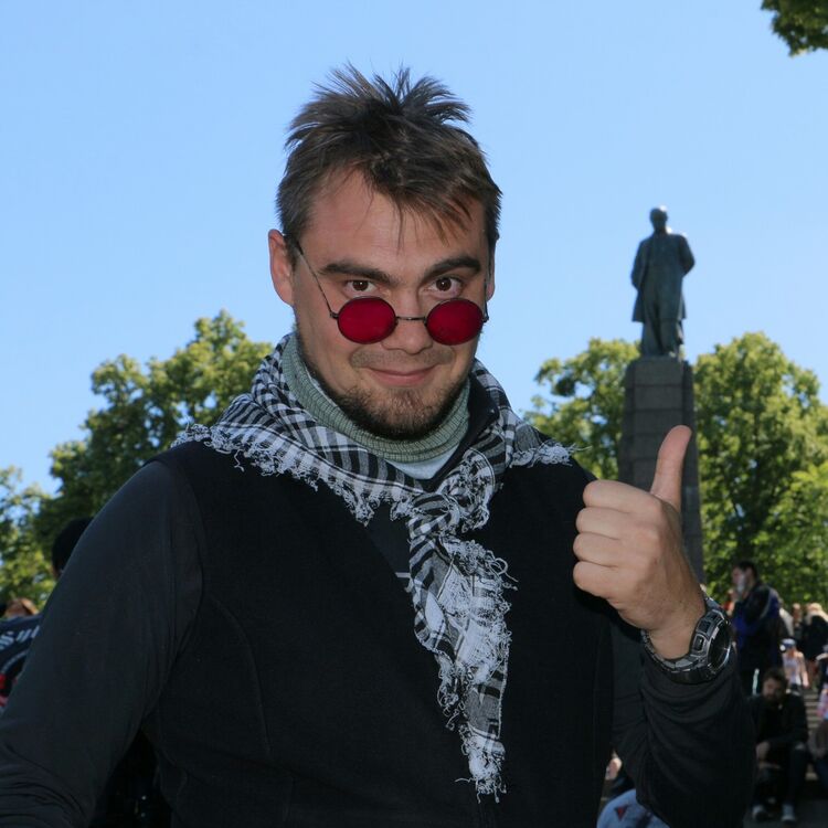 ���� 10305115 ������� ����������, 42 ����, ���� ���������� � Halle